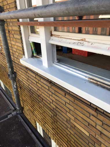 Houtrotherstel: Kozijnreparatie grachtenpand
